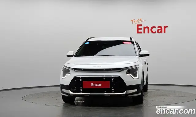 Kia Niro 2022 1.6 автомат (гидро), миниатюра 2