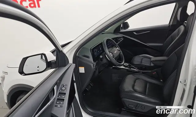 Kia Niro 2022 1.6 автомат (гидро), миниатюра 12