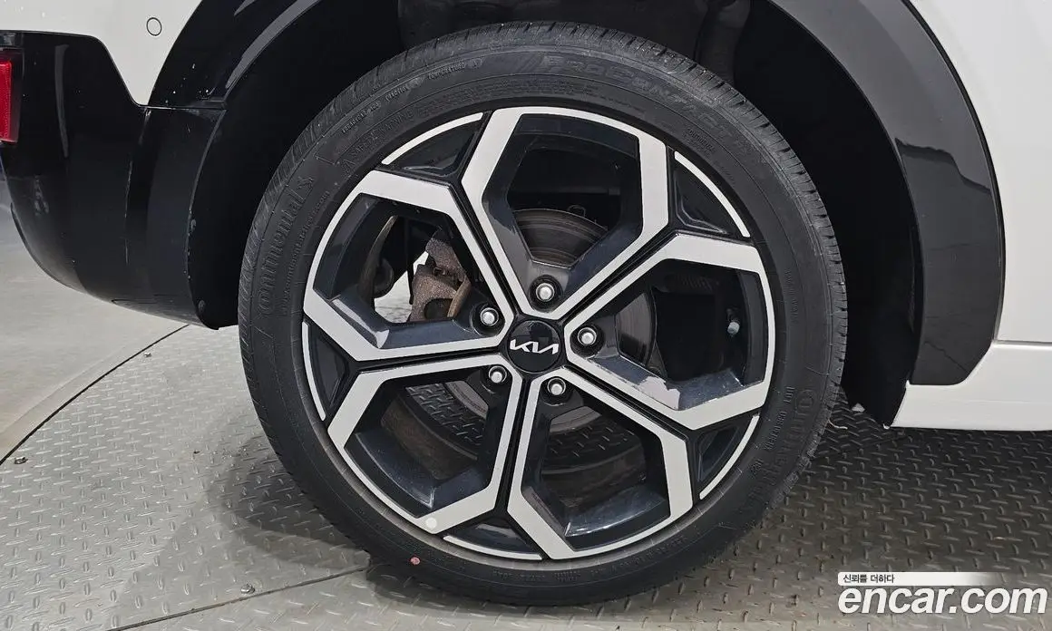 Kia Niro 2022 1.6 автомат (гидро), фото 6