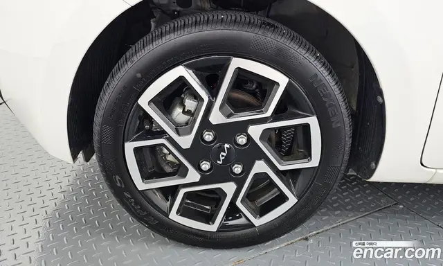 Kia Ray 2024 1.0 автомат (гидро), миниатюра 5