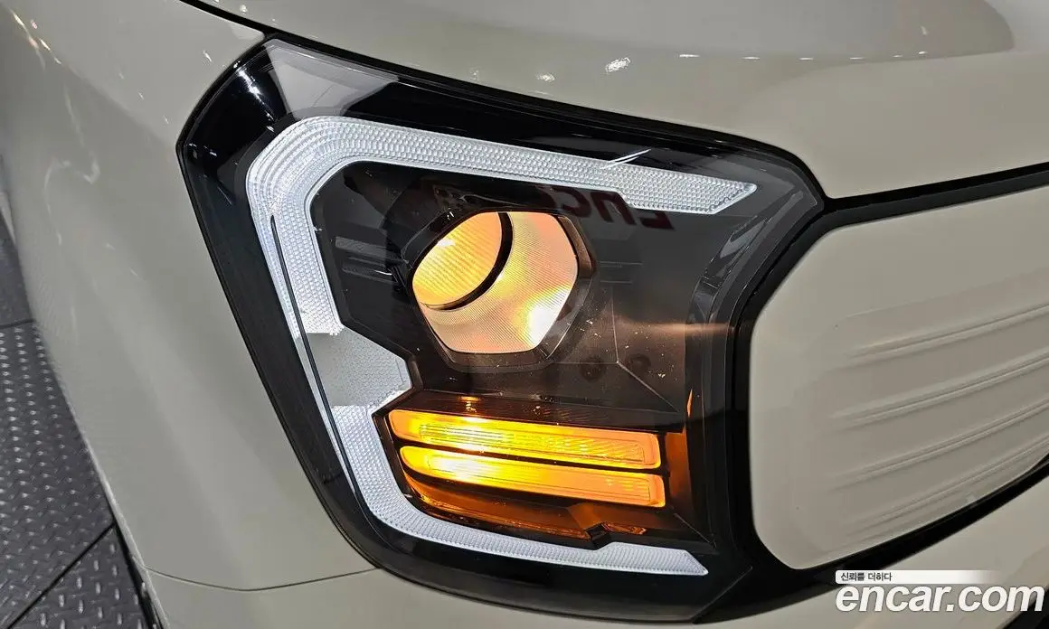 Kia Ray 2024 1.0 автомат (гидро), фото 8