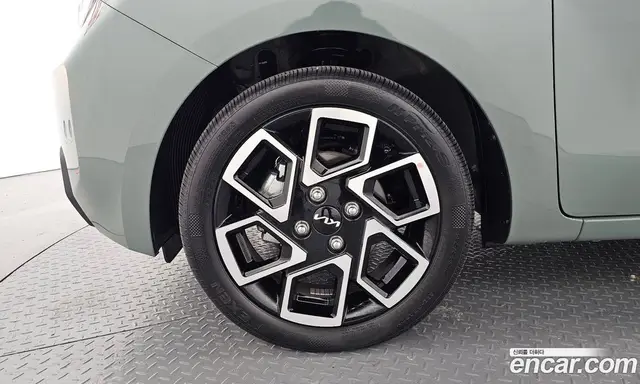 Kia Ray 2025 1.0 автомат (гидро), миниатюра 5