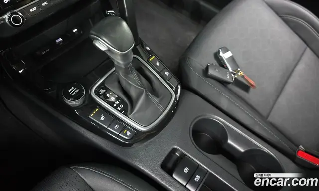 Kia Seltos 2023 2.0 автомат (гидро), миниатюра 11
