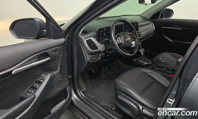 Kia Seltos 2023 2.0 автомат (гидро), миниатюра 12