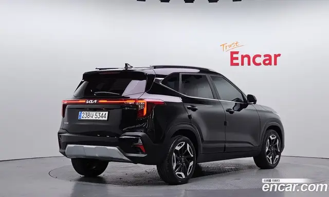 Kia Seltos 2024 1.6 автомат (гидро), миниатюра 2