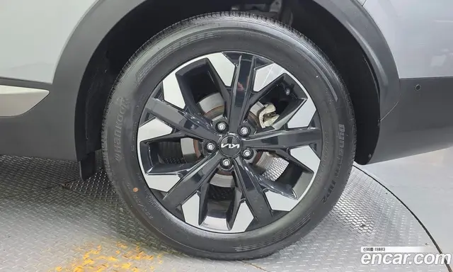 Kia Sportage 2022 2.0 автомат (гидро), миниатюра 7