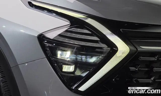 Kia Sportage 2022 2.0 автомат (гидро), миниатюра 8