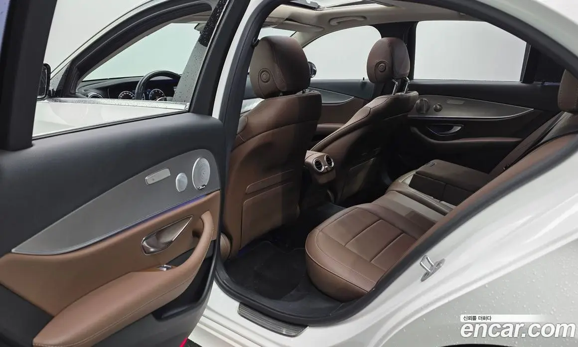 Mercedes-Benz E-Class 2018 2.0 автомат (гидро), фото 18