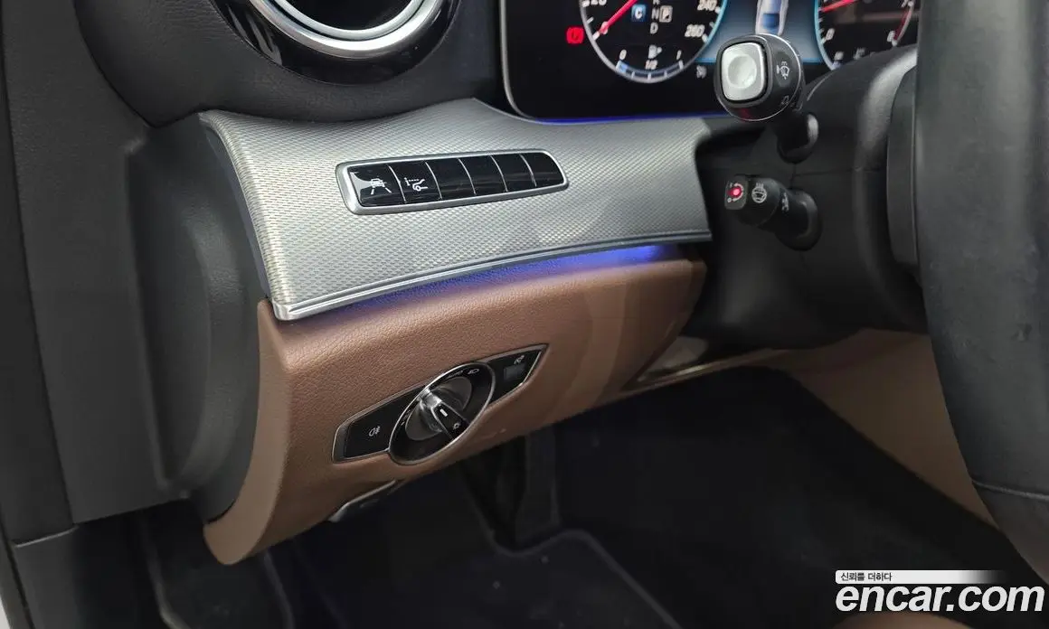 Mercedes-Benz E-Class 2018 2.0 автомат (гидро), фото 27