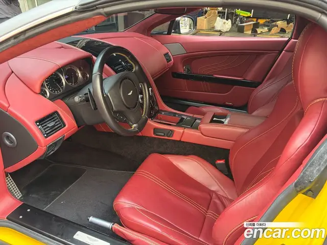 Aston Martin Vantage 2016 4.7 автомат (гидро), миниатюра 7