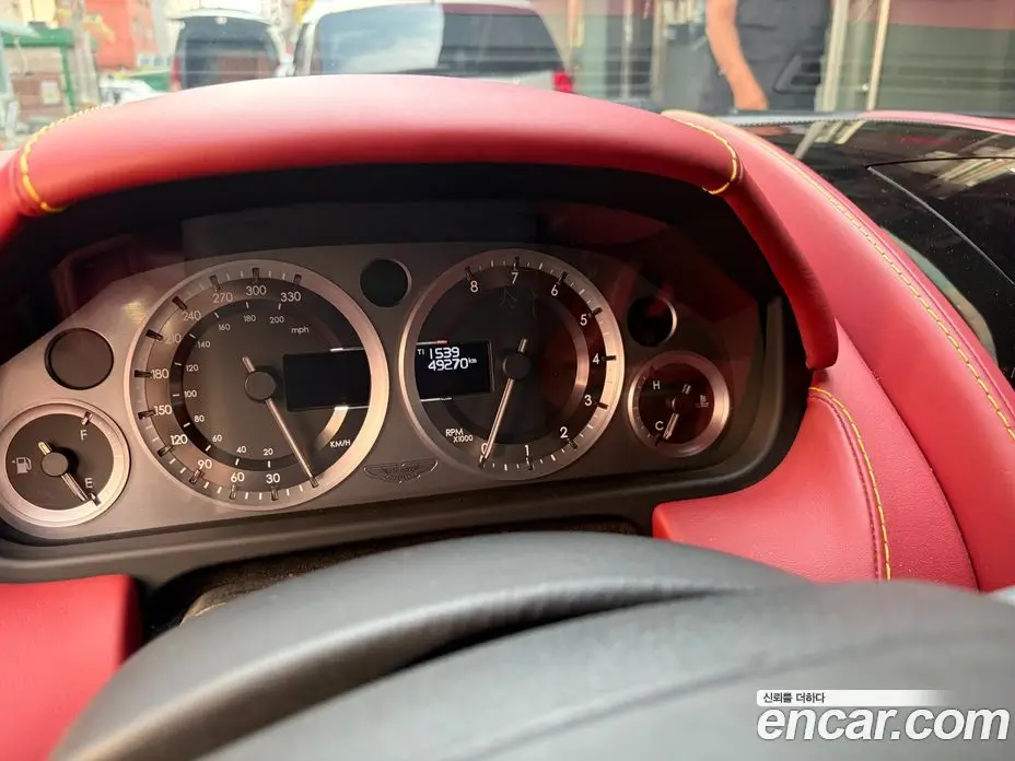 Aston Martin Vantage 2016 4.7 автомат (гидро), фото 8