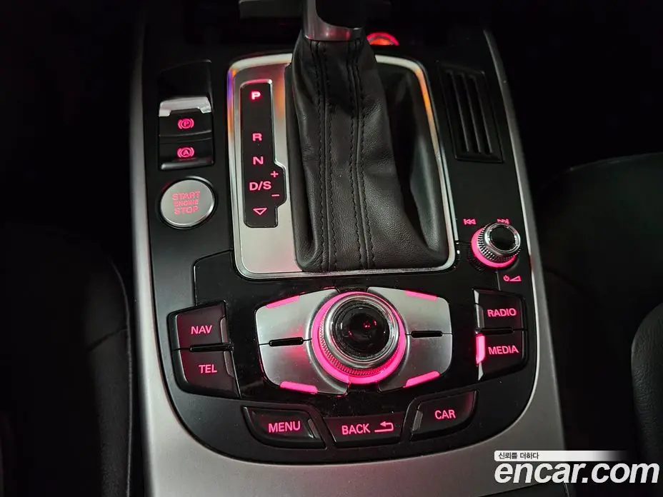 Audi A4 2014 2.0 автомат (гидро), фото 15