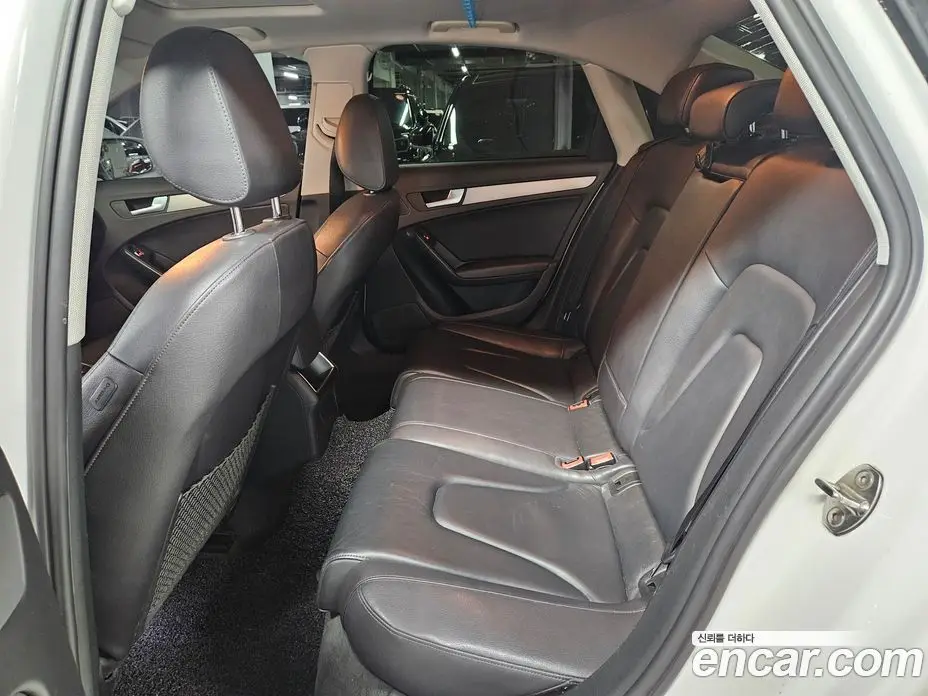 Audi A4 2014 2.0 автомат (гидро), фото 9