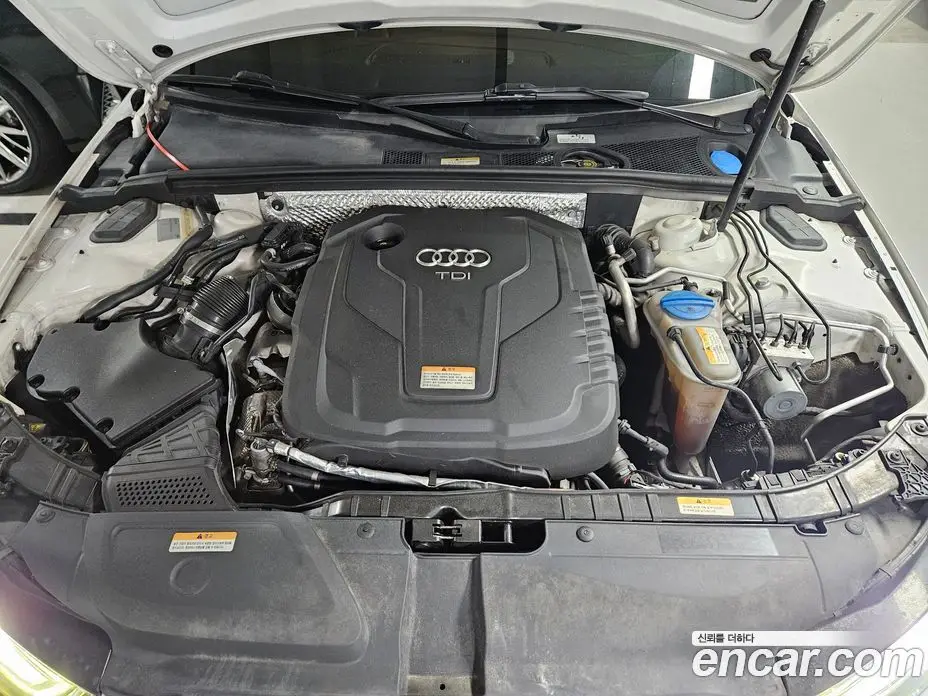Audi A4 2014 2.0 автомат (гидро), фото 10