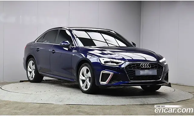 Audi A4 2021 2.0 автомат (гидро), миниатюра 3