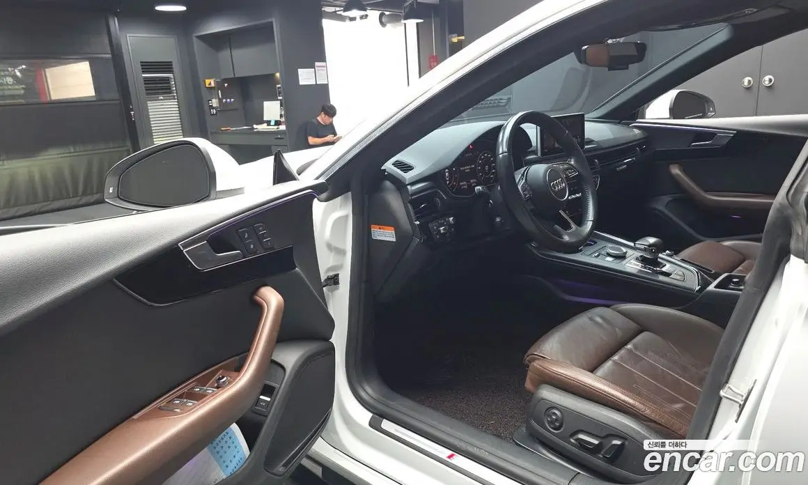 Audi A5 2019 2.0 автомат (гидро), фото 13