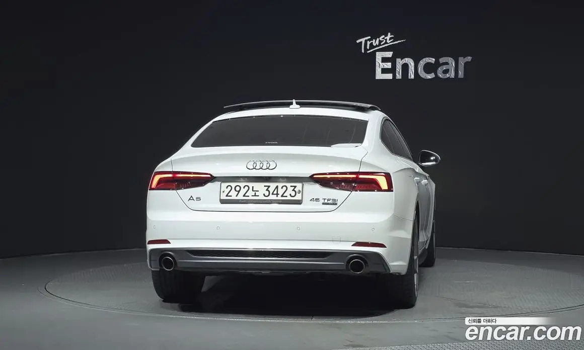 Audi A5 2019 2.0 автомат (гидро), фото 4