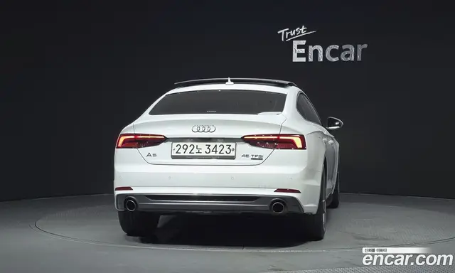 Audi A5 2019 2.0 автомат (гидро), миниатюра 4