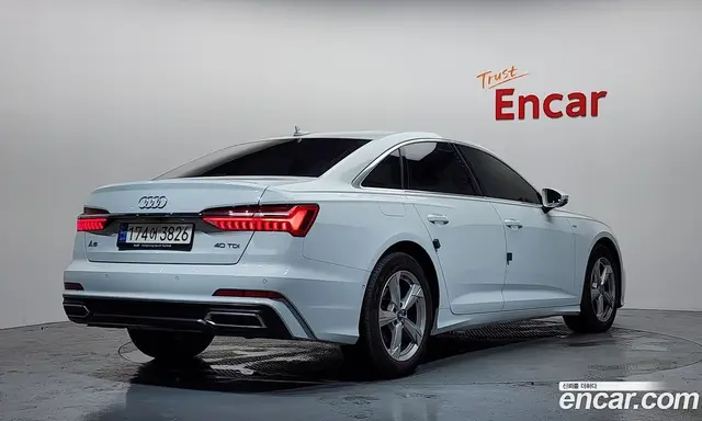 Audi A6 2021 2.0 автомат (гидро), миниатюра 2