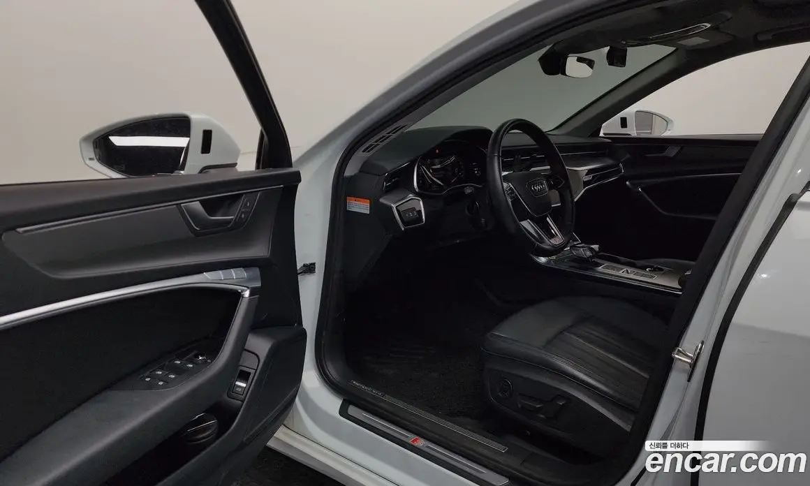 Audi A6 2021 2.0 автомат (гидро), фото 10