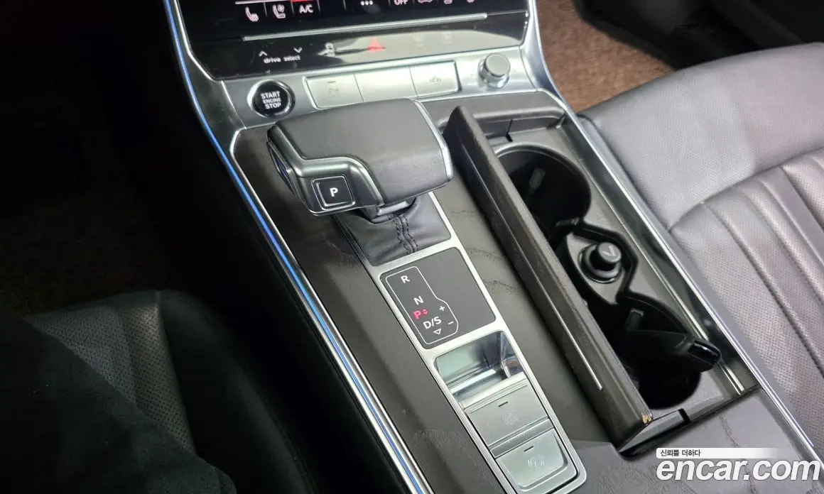 Audi A6 2021 2.0 автомат (гидро), фото 12