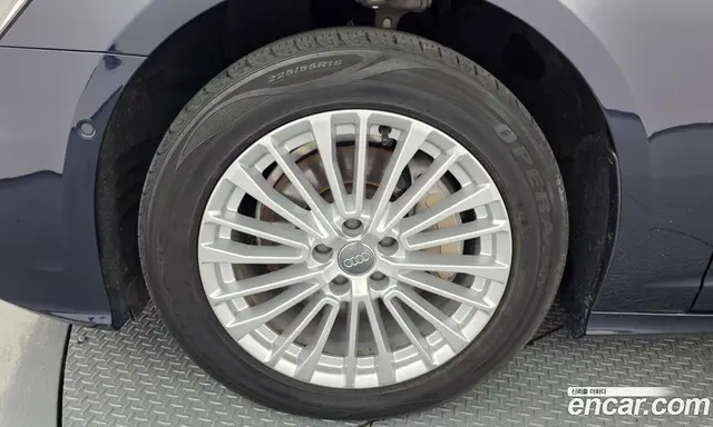 Audi A6 2021 2.0 автомат (гидро), миниатюра 5