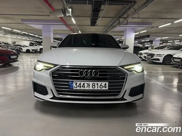 Audi A6 2021 2.0 автомат (гидро), миниатюра 3