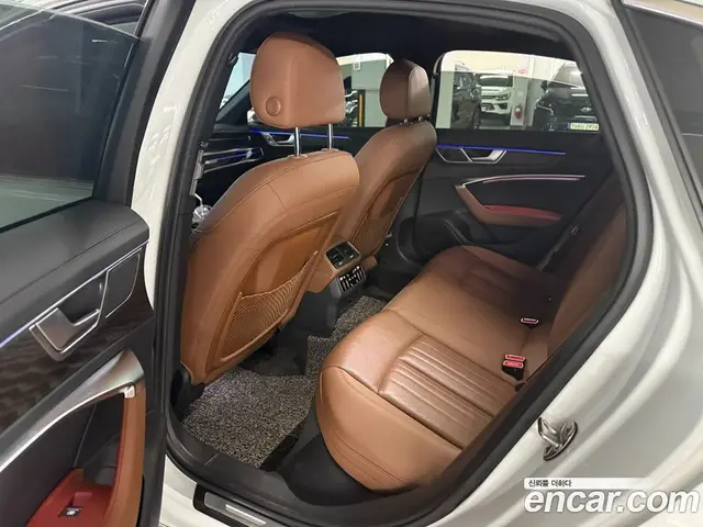Audi A6 2021 2.0 автомат (гидро), миниатюра 9