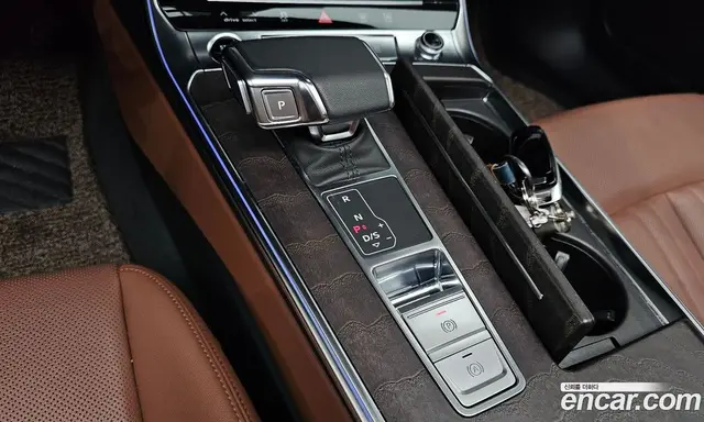 Audi A6 2023 2.0 автомат (гидро), миниатюра 11