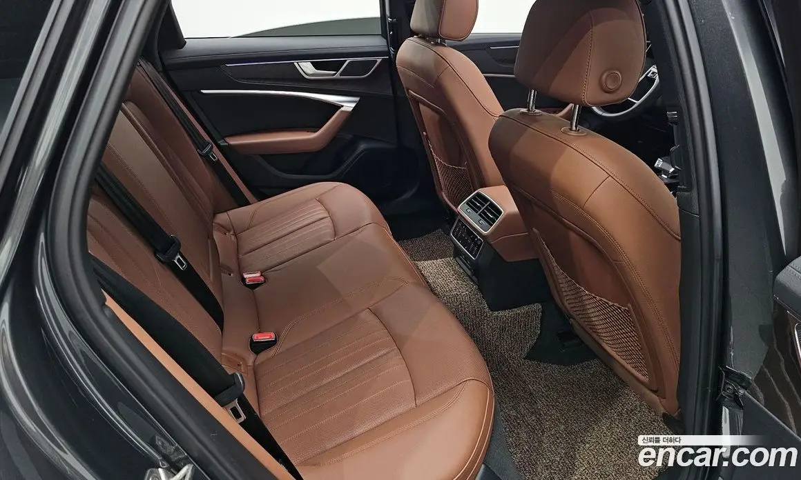 Audi A6 2023 2.0 автомат (гидро), фото 30