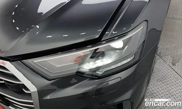 Audi A6 2023 2.0 автомат (гидро), миниатюра 7