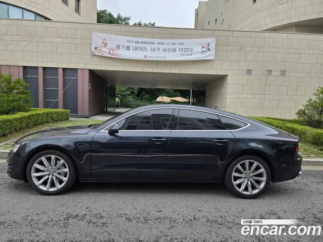 Audi A7 2012 3.0 автомат (гидро), миниатюра 3