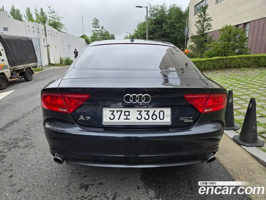 Audi A7 2012 3.0 автомат (гидро), фото 4