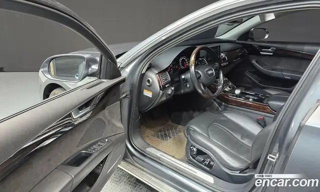 Audi A8 2014 3.0 автомат (гидро), миниатюра 10