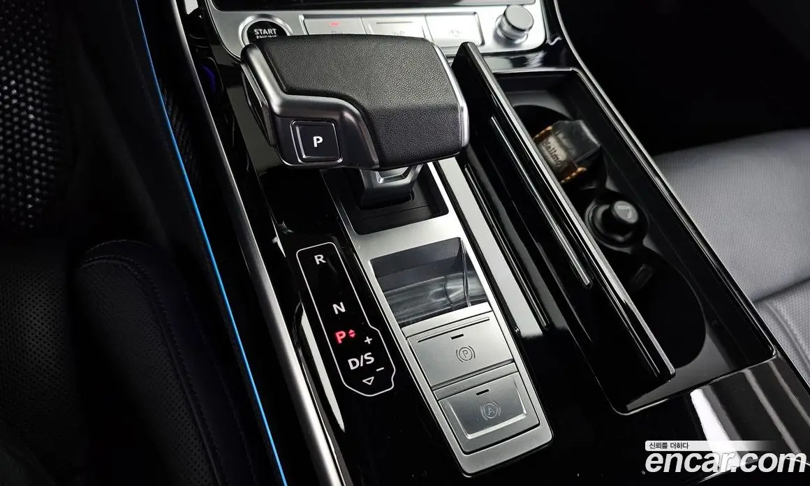 Audi A8 2021 3.0 автомат (гидро), фото 12