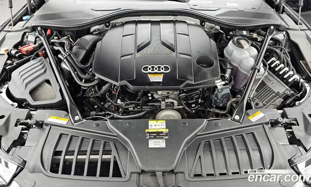 Audi A8 2021 3.0 автомат (гидро), миниатюра 6
