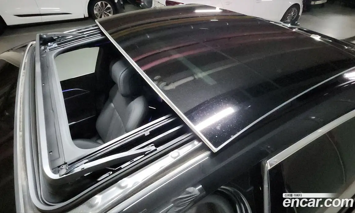 Audi A8 2023 3.0 автомат (гидро), фото 14