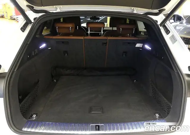 Audi e-tron 2022 0.2 автомат (гидро), миниатюра 4