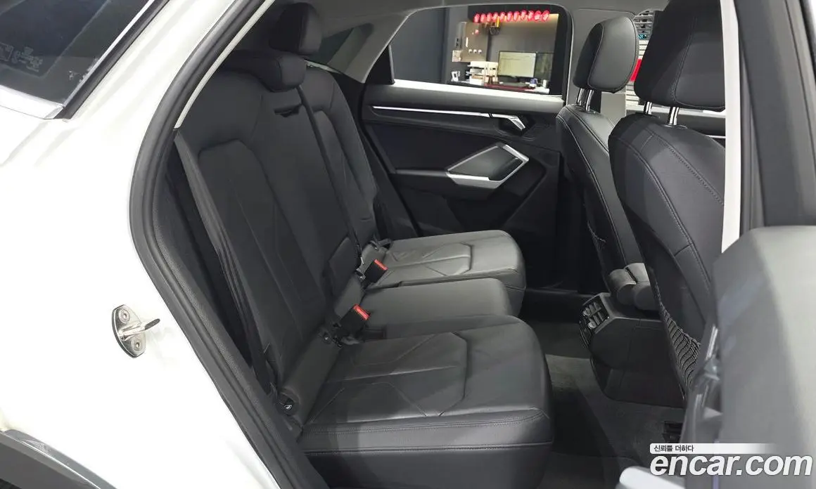 Audi Q3 2020 2.0 автомат (гидро), фото 12
