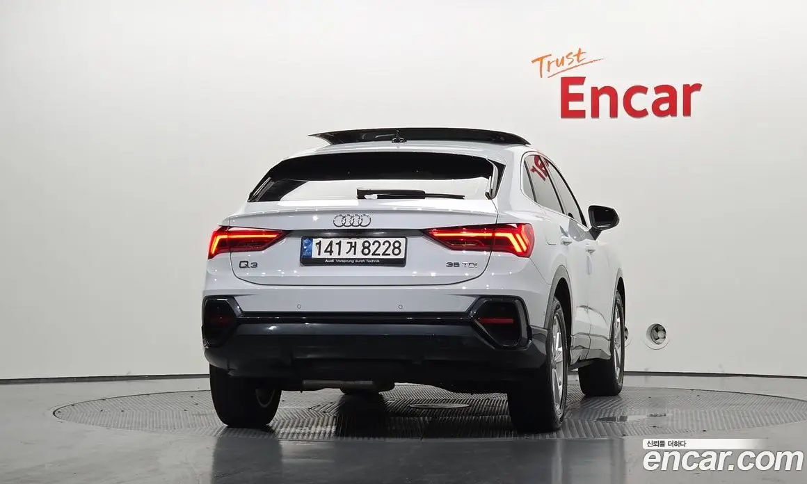 Audi Q3 2020 2.0 автомат (гидро), фото 4