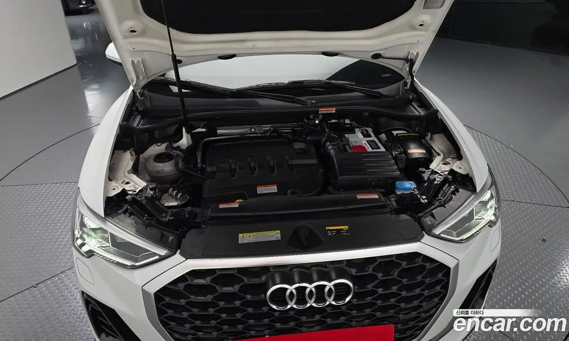 Audi Q3 2020 2.0 автомат (гидро), фото 6
