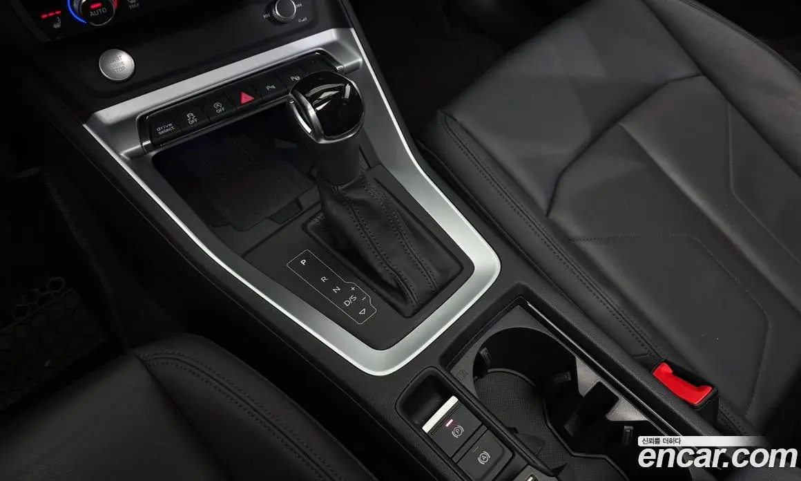 Audi Q3 2020 2.0 автомат (гидро), фото 9