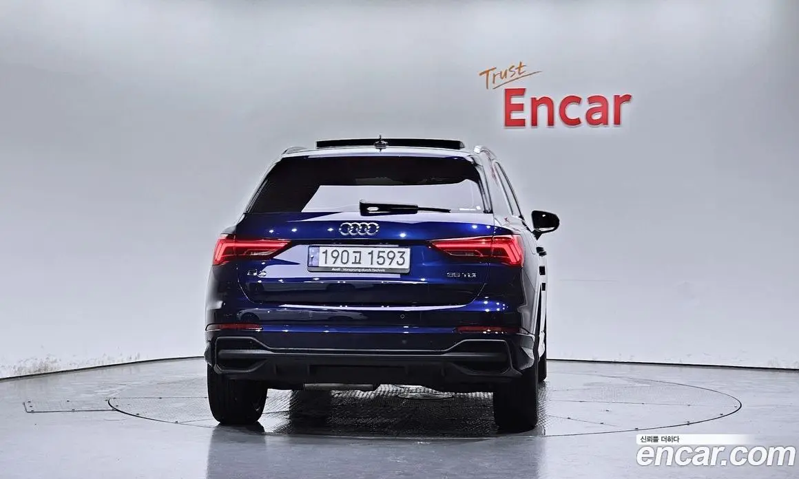 Audi Q3 2023 2.0 автомат (гидро), фото 3