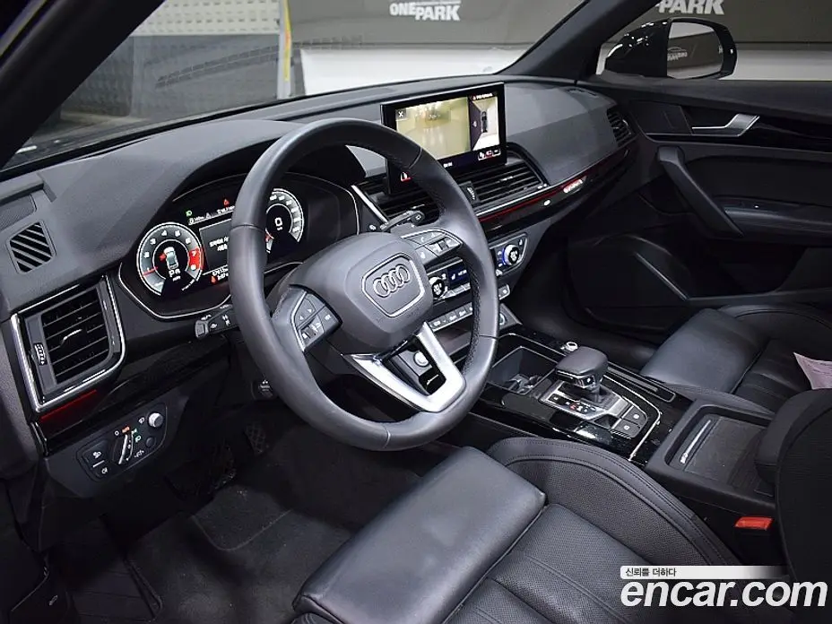 Audi Q5 2021 2.0 автомат (гидро), фото 4