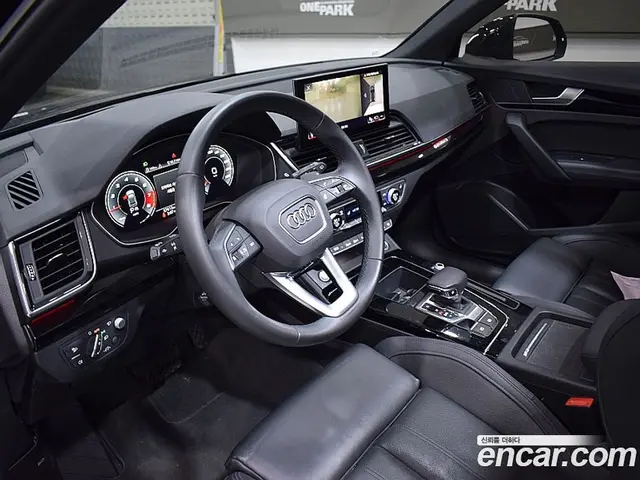 Audi Q5 2021 2.0 автомат (гидро), миниатюра 4