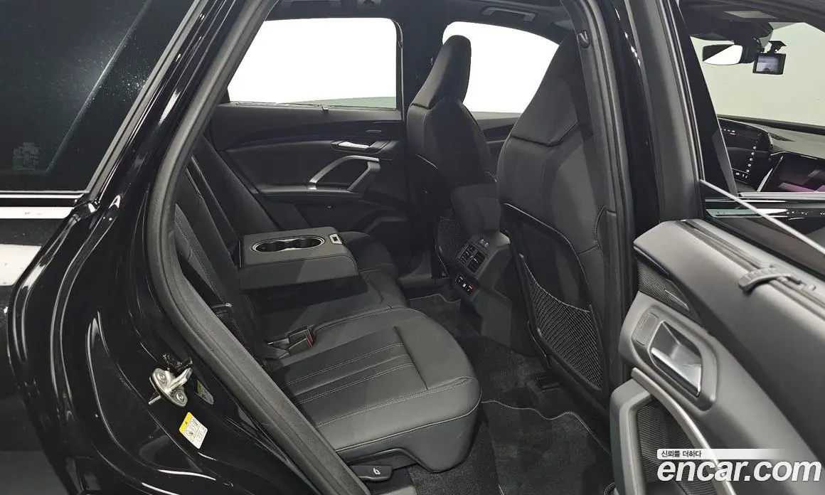 Audi Q5 2025 2.0 автомат (гидро), фото 16