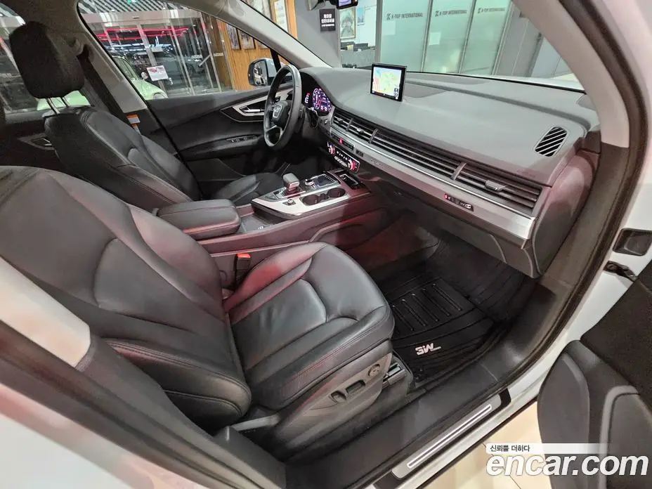 Audi Q7 2019 2.0 автомат (гидро), фото 13