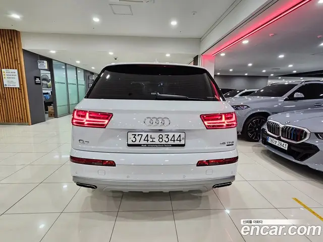Audi Q7 2019 2.0 автомат (гидро), миниатюра 4