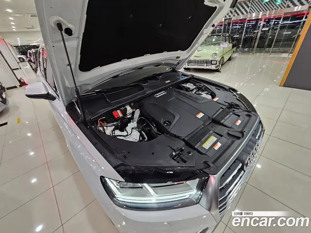 Audi Q7 2019 2.0 автомат (гидро), миниатюра 6