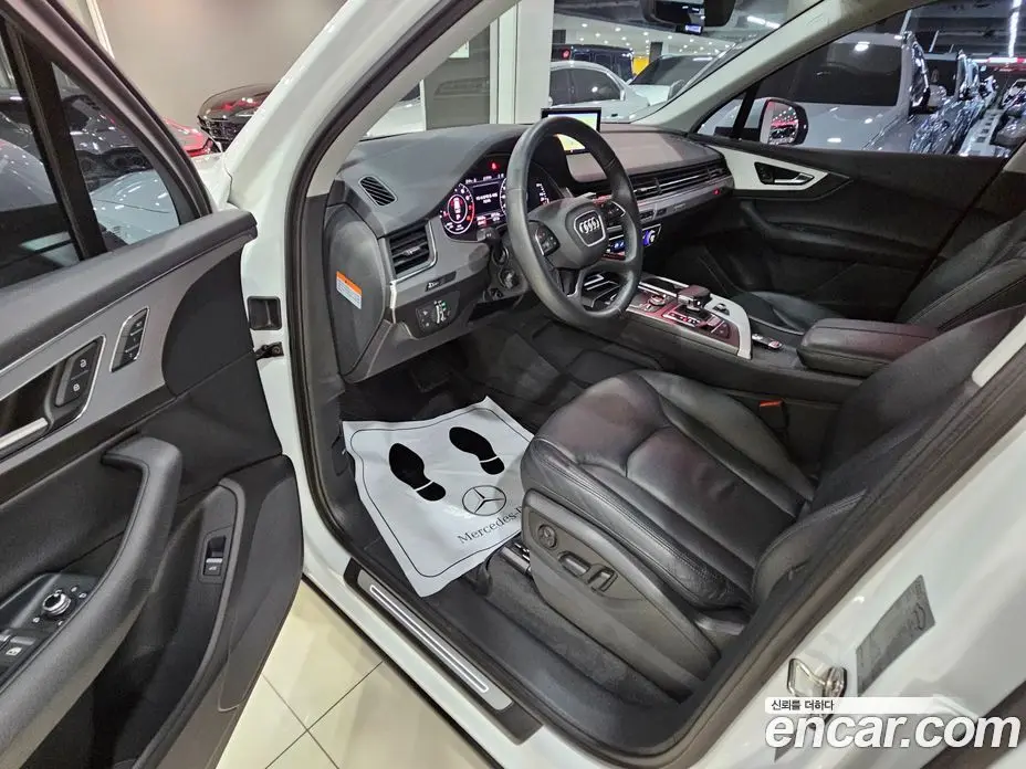 Audi Q7 2019 2.0 автомат (гидро), фото 10